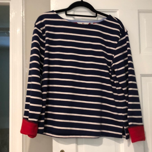 Vineyard vines sweater - Picture 1 of 4